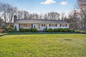74 Hall Dr, Orange, CT 06477