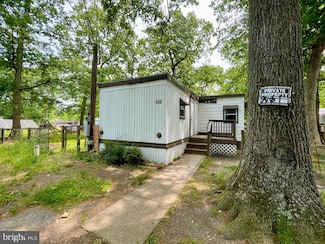 432 Delphinium Rd, Millville, NJ 08332