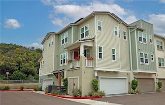 1104 Hibiscus Way, Oceanside, CA 92054