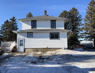 40831 425th Ave, Saint Peter, MN 56082