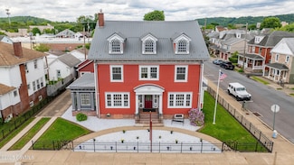 204 N Front St, Sunbury, PA 17801