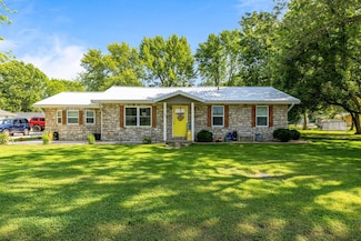 720 E Burford St, Marshfield, MO 65706