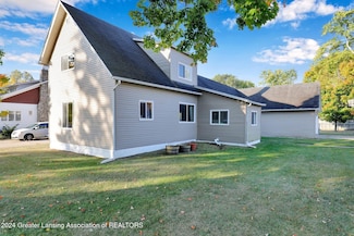 402 S Main, Perry, MI 48872