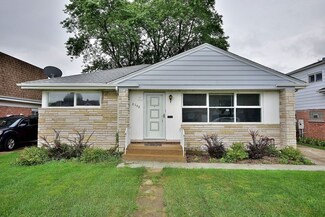 8348 N Milwaukee Ave, Niles, IL 60714