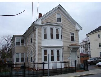 34 Exchange St, Lawrence, MA 01841