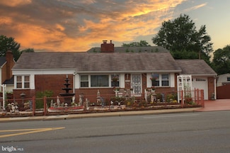 526 S Carlin Springs Rd, Arlington, VA 22204