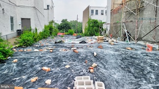 885 87 N 41st St, Philadelphia, PA 19104