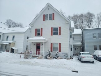 29 Winter St, Auburn, ME 04210
