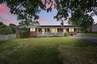 51 Major St, Lebanon, VA 24266