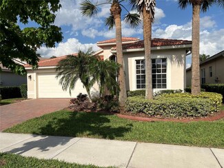4919 Sandy Brook Cir, Wimauma, FL 33598