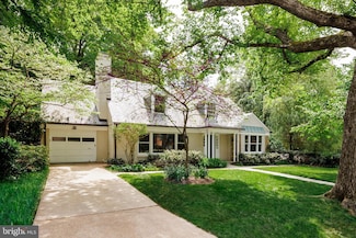 5108 Macomb St NW, Washington, DC 20016