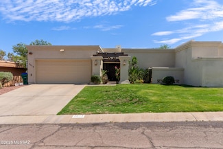 2613 W Old Glory Dr, Tucson, AZ 85741