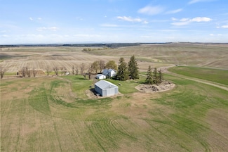 9707 N Elkins Rd, Reardan, WA 99029