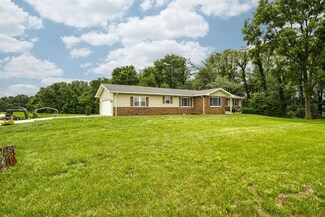 7751 W 1100 N, Demotte, IN 46310