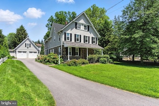 337 Old Lancaster Rd, Devon, PA 19333
