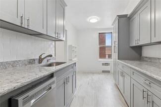 67-30 Clyde St Unit 2, Forest Hills, NY 11375