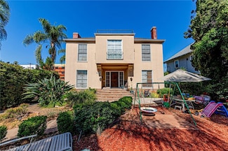 1151 Arapahoe St, Los Angeles, CA 90006