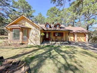 251 Pine View Loop, Bastrop, TX 78602