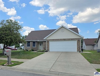 2216 Dutch Ln, Terre Haute, IN 47802