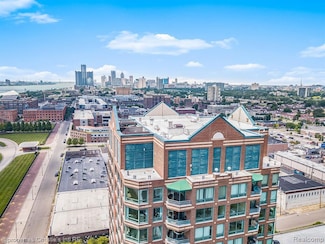 3320 Spinnaker Ln Unit 2E, Detroit, MI 48207