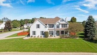 51872 Courtland Dr W, South Bend, IN 46637