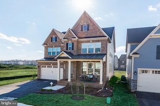 6547 Clubhouse Dr, Laurel, MD 20708