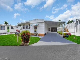 264 Yorkshire Ave, Fort Myers, FL 33908