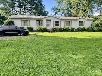 113 Holloway Dr, Lebanon, TN 37087