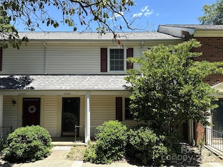 10949 Park Rd, Charlotte, NC 28226