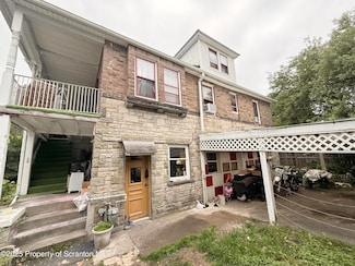 705 Landis St, Scranton, PA 18504