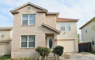 10131 Amber Flora Dr, San Antonio, TX 78251