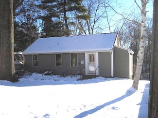 32 Woodman Rd, Durham, NH 03824