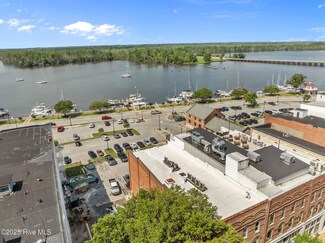 183 W Main St Unit 205, Washington, NC 27889