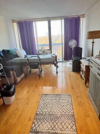 152-18 Union Trpk Unit 10 P, Flushing, NY 11367