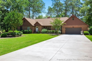 8140 Glasgow Dr, Laurinburg, NC 28352
