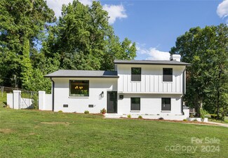 1329 Plumstead Rd, Charlotte, NC 28216