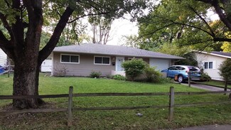325 Crestview Ct, Anderson, IN 46017