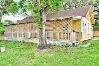 3500 32nd St, Port Arthur, TX 77642