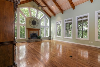 1714 Alyeska Point Rd, Lampe, MO 65681