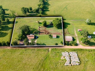 317 Spicer Ln, Rocky Comfort, MO 64861