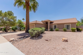 950 N Sailors Way, Gilbert, AZ 85234
