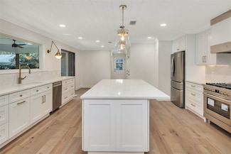 217 Five Pounds Rd, Saint Simons Island, GA 31522