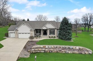 2574 Hupmobile Dr, Cottage Grove, WI 53527
