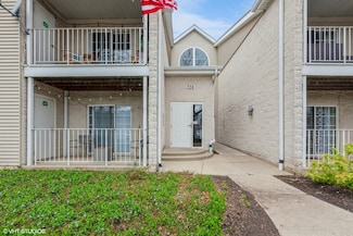 736 N Gary Ave Unit 208, Carol Stream, IL 60188