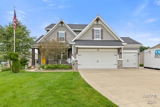 8420 Sunnyview Rd SE, Caledonia, MI 49316
