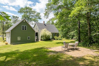 610 W Neck Rd, Nobleboro, ME 04555