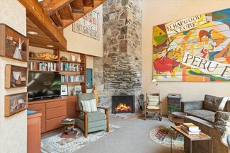 230 3 Pond Rd, Peru, VT 05152