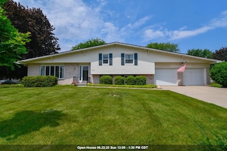 2410 E River Dr, Green Bay, WI 54301