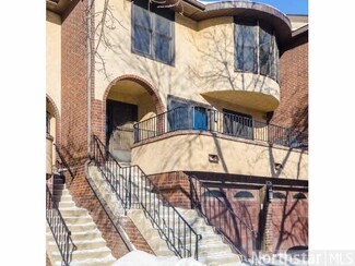 3126 Dean Ct, Minneapolis, MN 55416