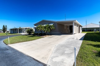 1555 Whispering Pines Loop, Frostproof, FL 33843